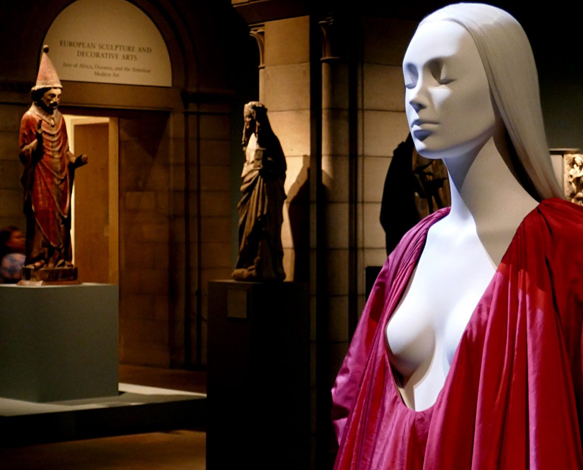 Valentino Medio Oriente